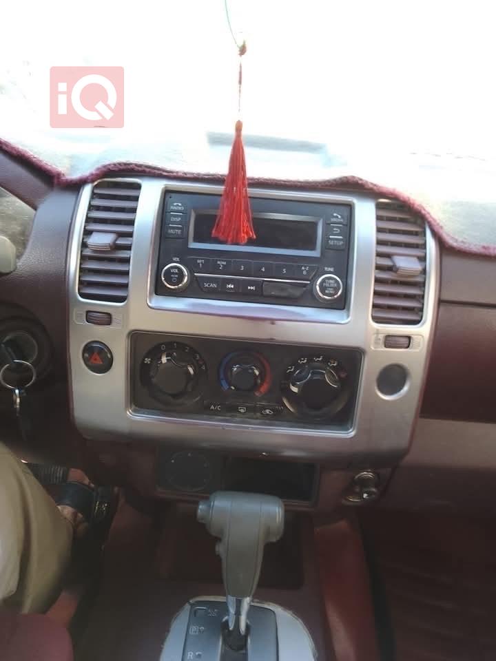 نيسان نافارا